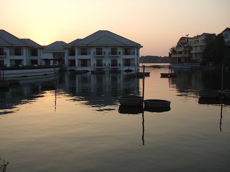 Interconti Hanoi 1108 (5)